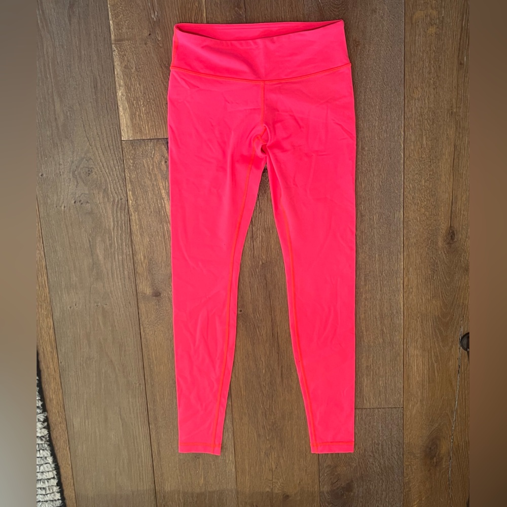 Lululemon leggings size 6